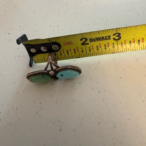 Vintage Signed  Zuni Turquoise Ring - Picture 3 of 4